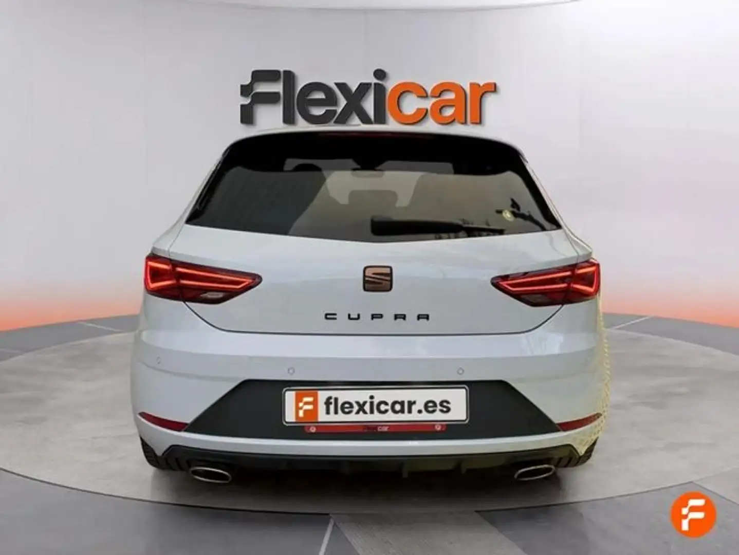 SEAT Leon ST 2.0 TSI S&S Cupra DSG7 290 Blanco - 2