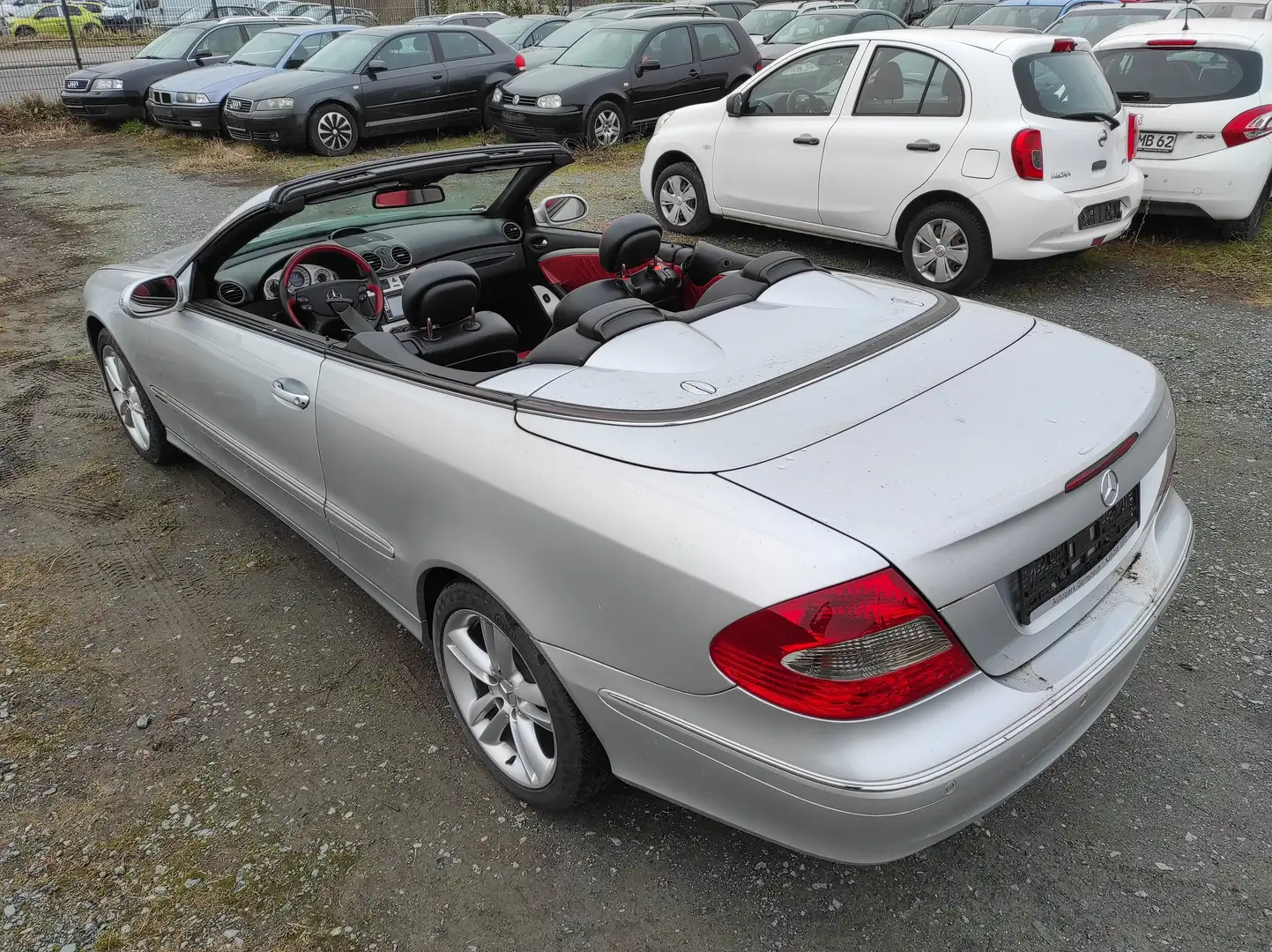 Mercedes-Benz CLK 280 CABRIO V6 AUTOMATIK LEDER KLIMAA NAVI SHZ Grau - 1
