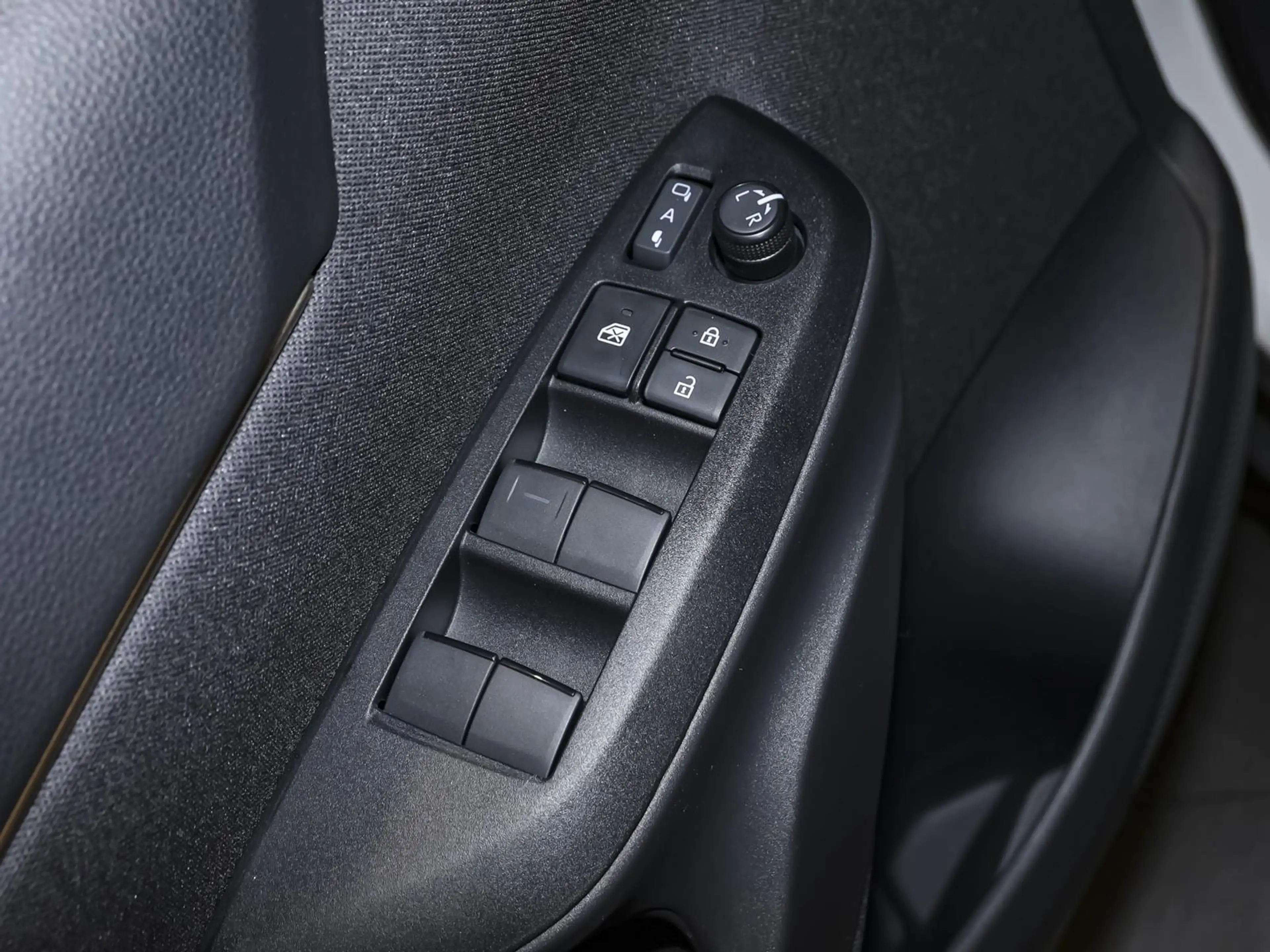 Toyota Yaris Cross 1.5 Hybrid Teamplayer PDC KLIMA BT — photo 15