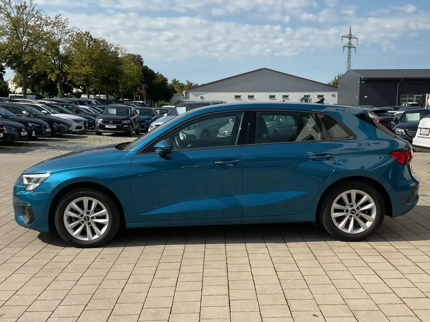 Audi A3 Sportback 35 TDI S-tronic ACC DAB Lane ViCo Kék - 2