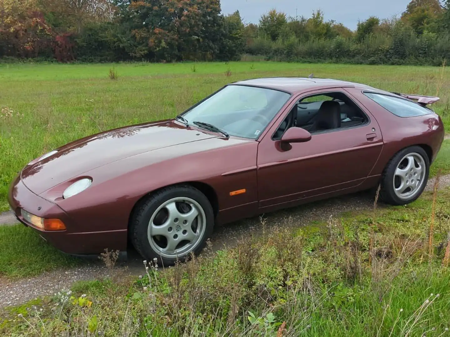 Porsche 928 928 GTS Rot - 2