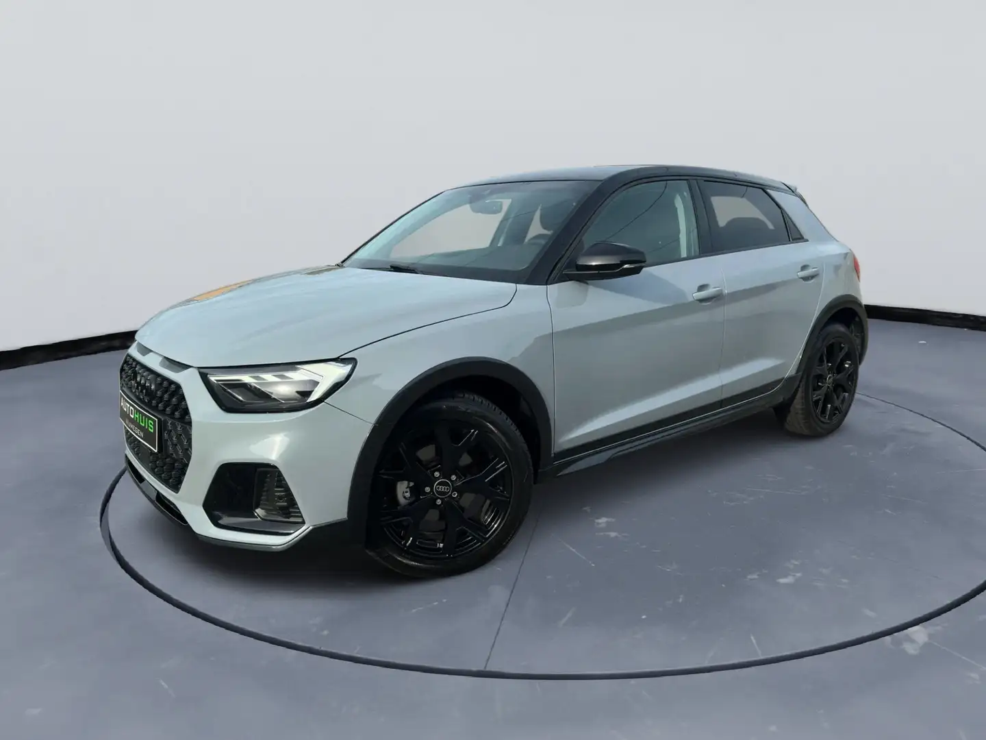 Audi A1 Allstreet 30 TFSI Advanced Edition Lederen bekledi Grijs - 2