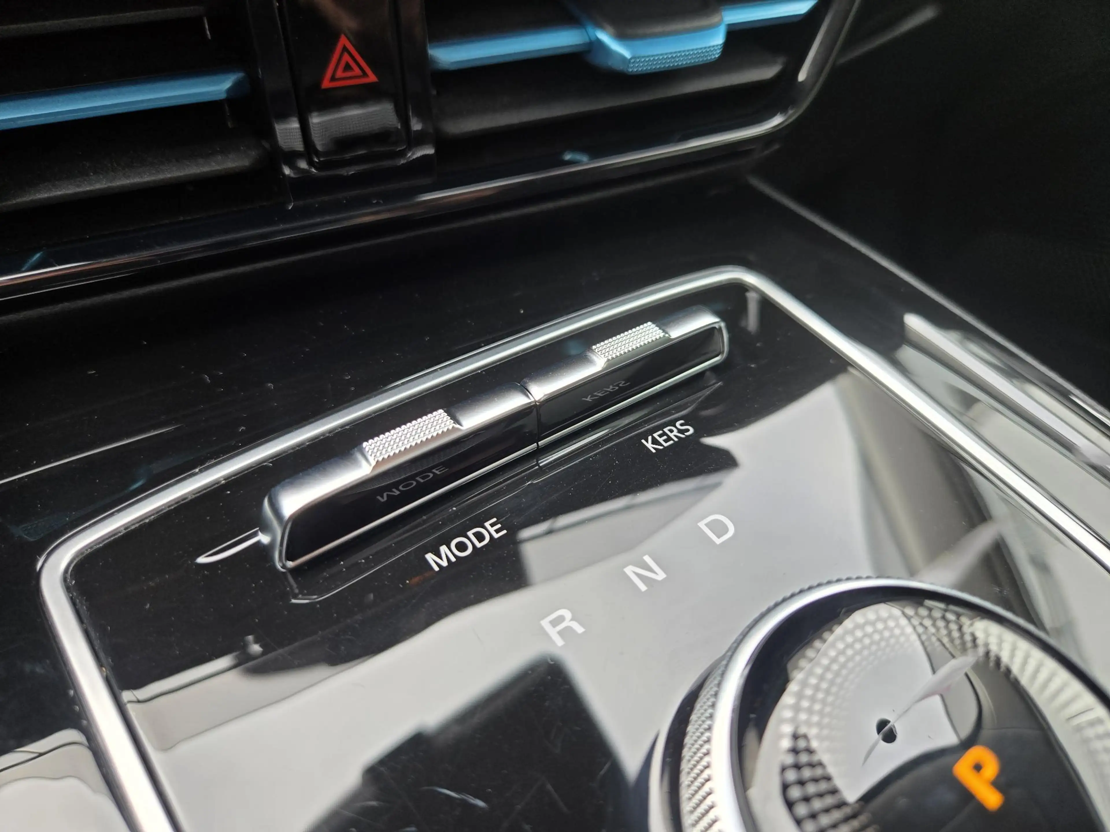 MG MG5 Electric Long Range Comfort 61 kWh NL-AUTO | NAVI — photo 26