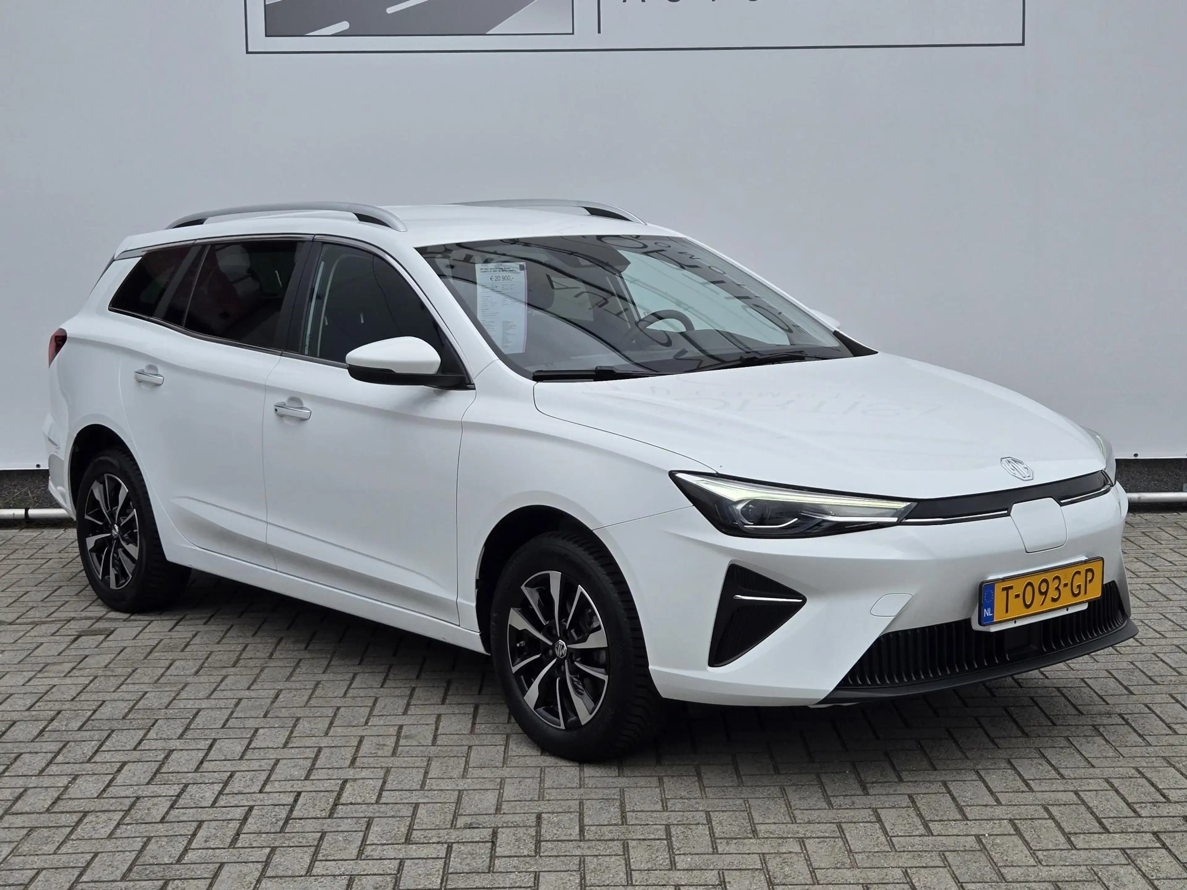 MG MG5 Electric Long Range Comfort 61 kWh NL-AUTO | NAVI — photo 14