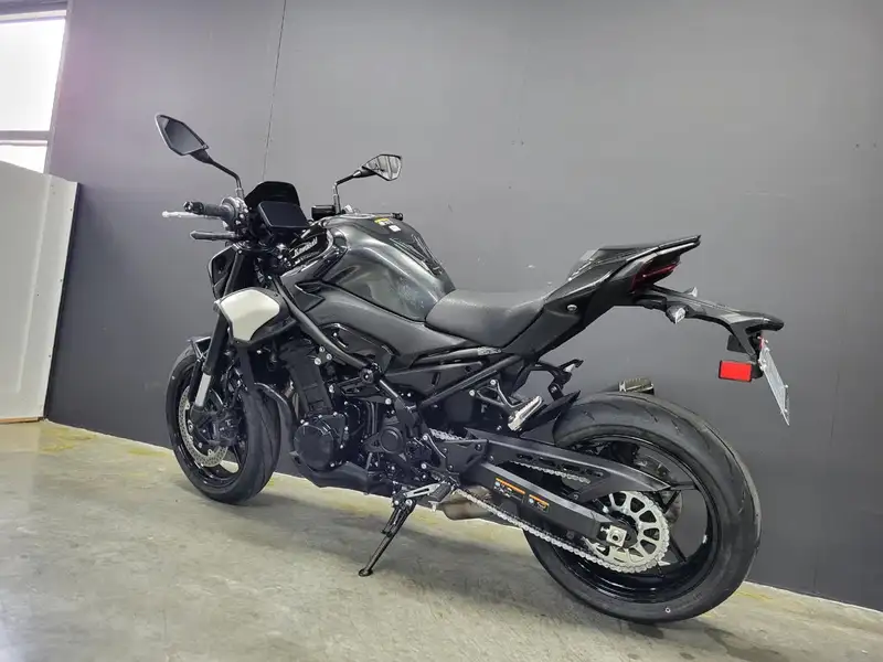 Kawasaki Z 900 - foto 6