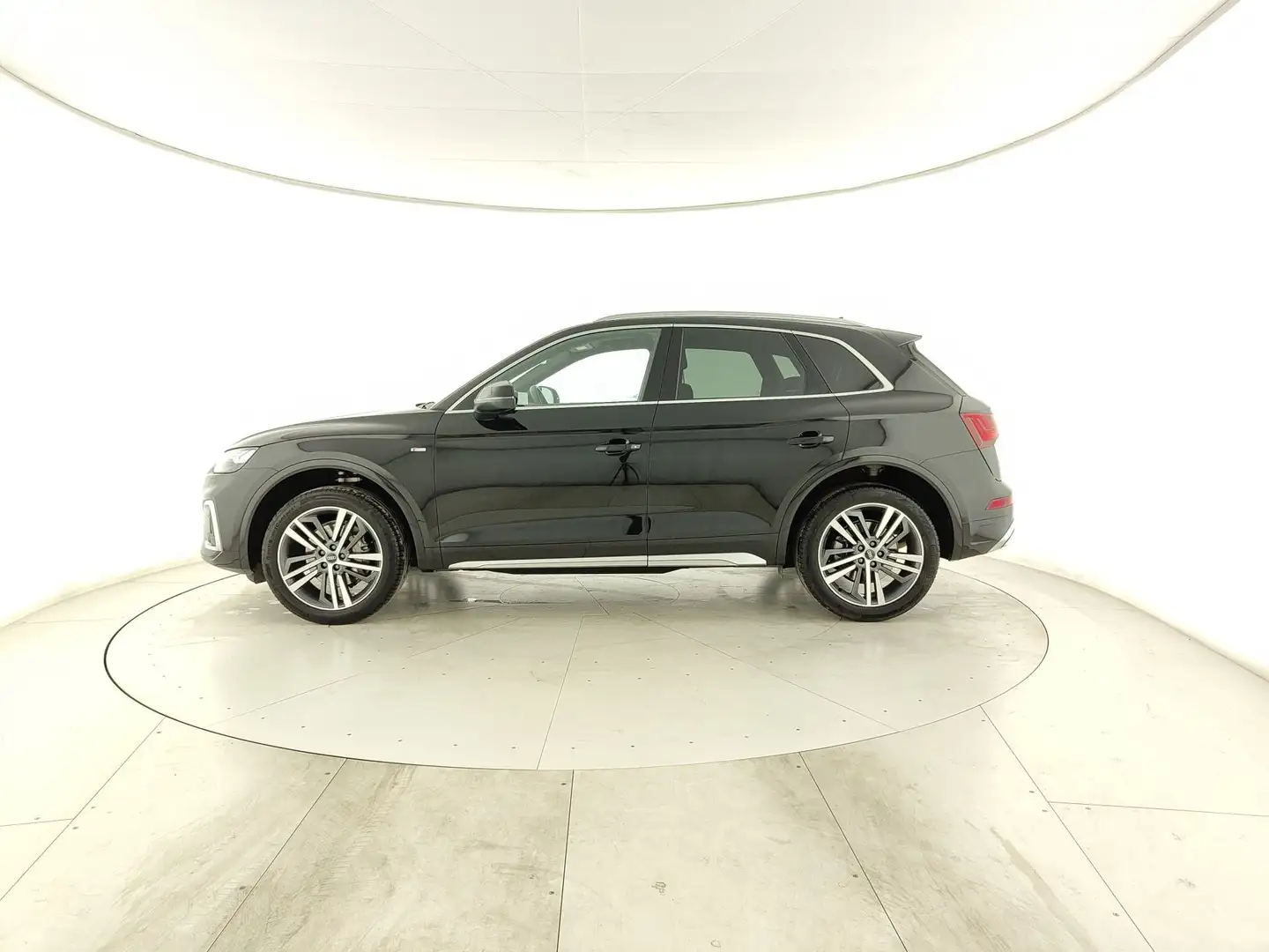 Audi Q5 40 TDI 204 CV quattro S tronic S line plus - SLIN Nero - 2