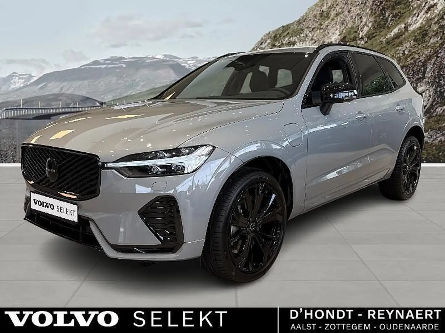 Volvo XC60 *NIEUW * Black Edition Plus, T6 AWD Plug-in hybrid Grau - 1