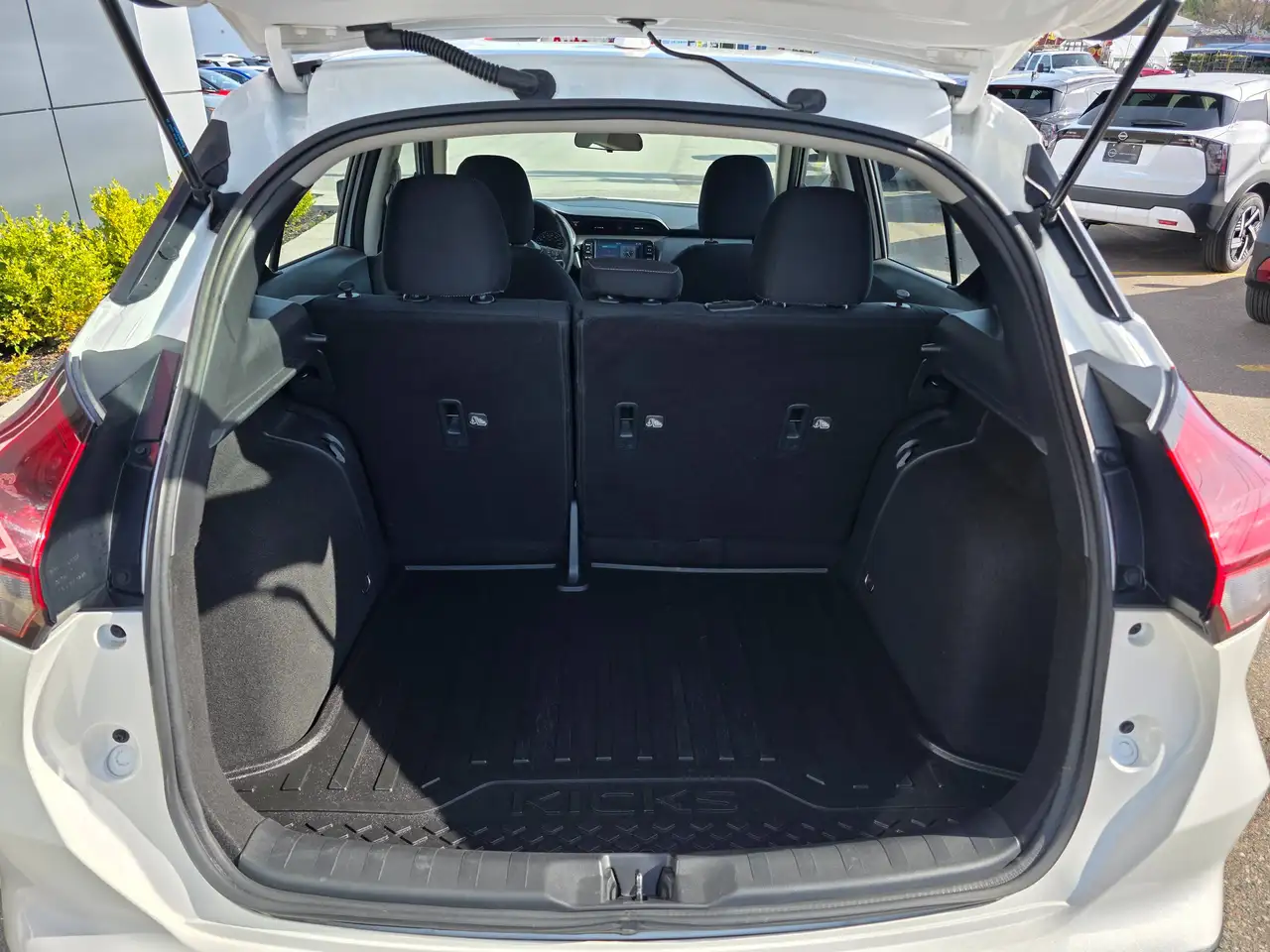 Nissan Kicks снимка Nissan Kicks