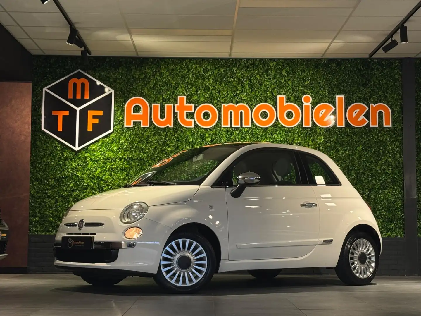Fiat 500 1.2 Lounge |AUTOMAAT|AIRCO|PANO|Org. NL|NIEUWE APK Weiß - 1