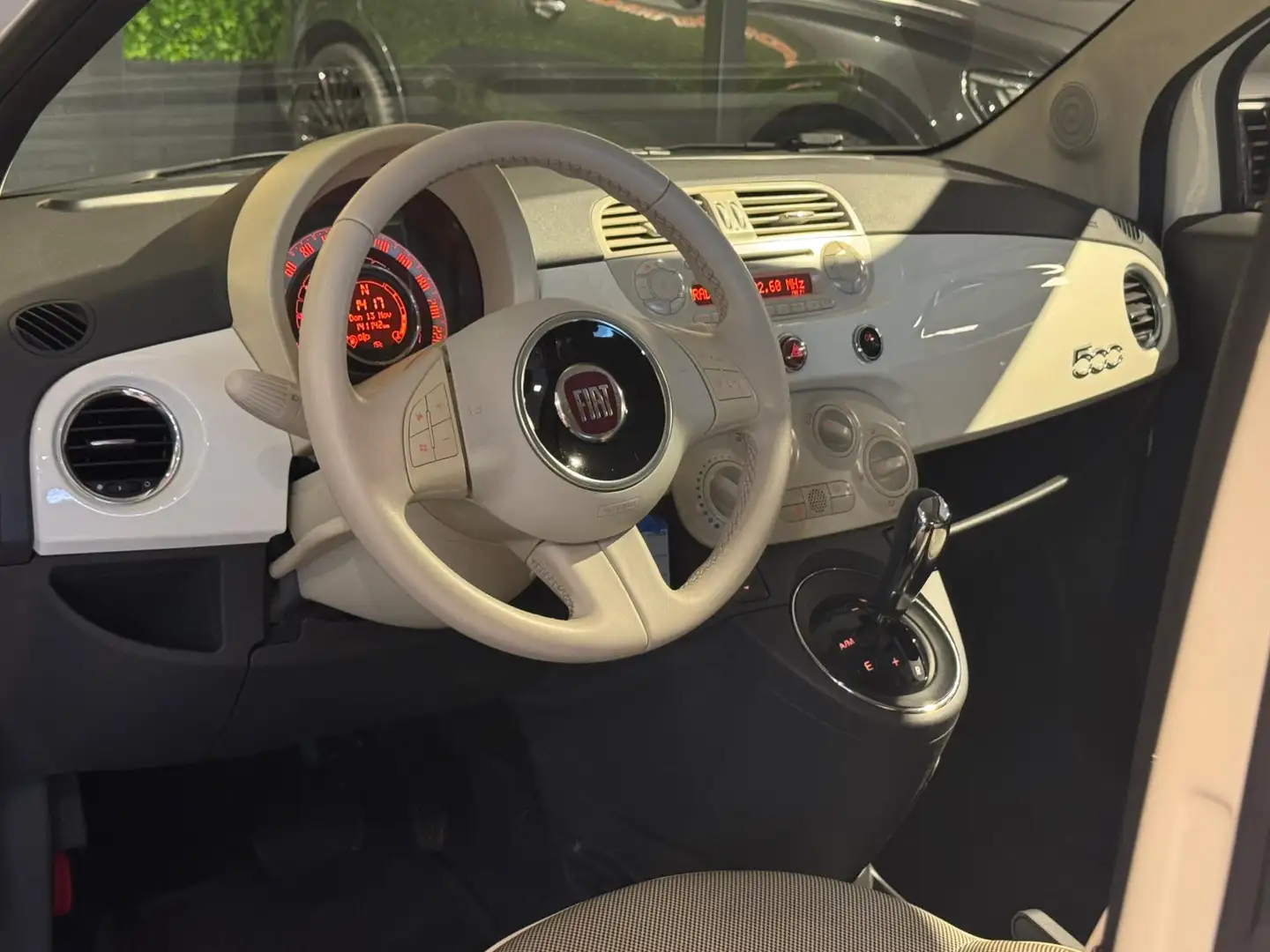 Fiat 500 1.2 Lounge |AUTOMAAT|AIRCO|PANO|Org. NL|NIEUWE APK Weiß - 2