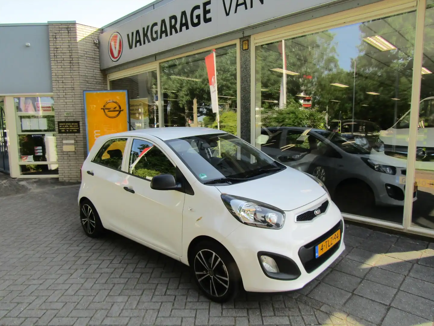 Kia Picanto 1.0 CVVT 5-DRS AIRCO L.M. VELGEN Blanc - 1