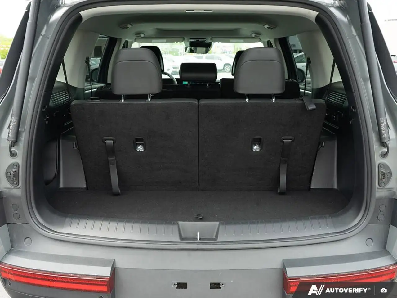Hyundai SANTA FE снимка Hyundai SANTA FE
