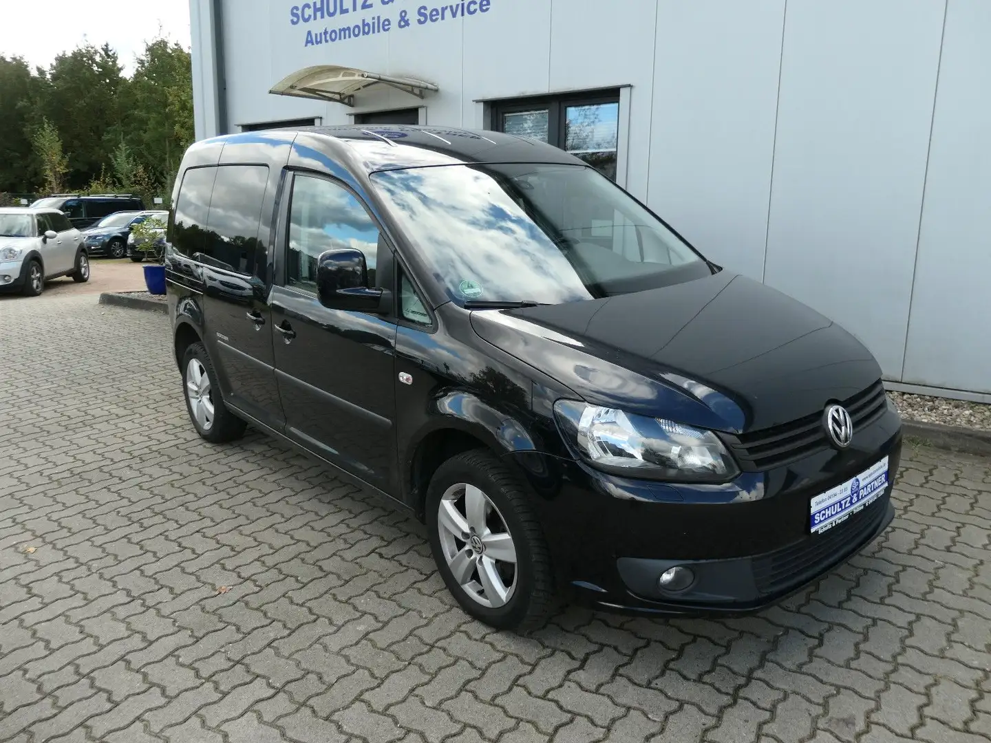 Volkswagen Caddy Kombi Soccer // AHK, Sitzh. Temp, PDC uvm! Schwarz - 2