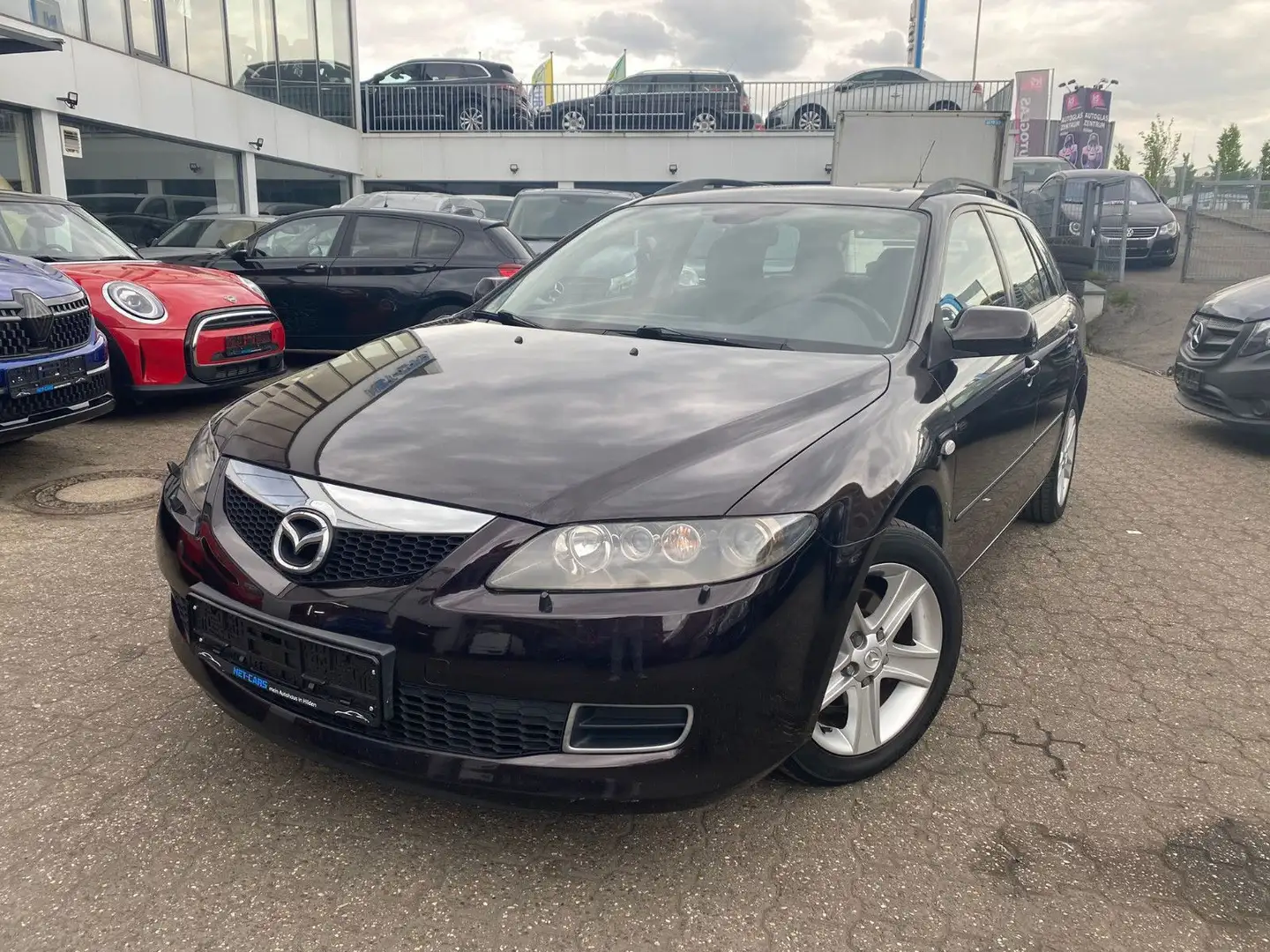 Mazda 6 2.0 Exclusive Kombi 1Hand 6Gang Xenon AHK Burdeos - 1