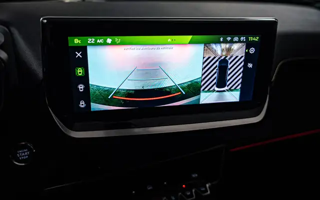 Peugeot 2008 view 15