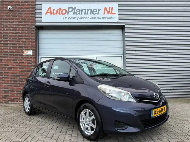 Toyota Yaris 1.3 VVT-i Aspiration I 5-Deurs I Airco I Navi