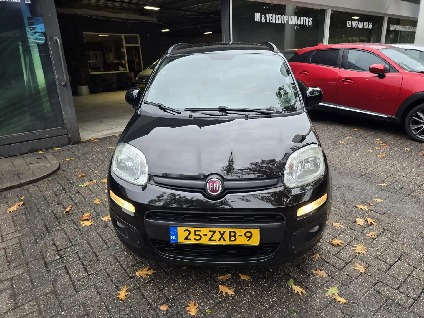 Fiat Panda 0.9 TwinAir Lounge | 1E EIGENAAR | 12MND GARANTIE Schwarz - 2