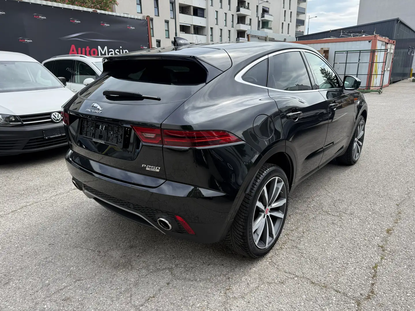 Jaguar E-Pace 2.0I4 P250 SE AWD Aut. //ERSTBESITZ// Schwarz - 2