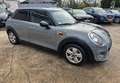 MINI One Superbe cooper d 116 ch 5 portes 2018 Grau - thumbnail 4