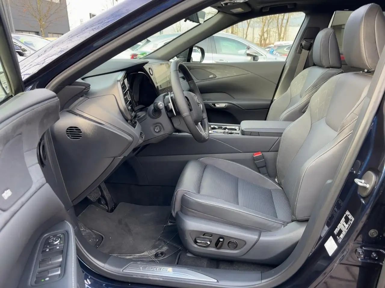 Lexus RX 450h RX 450 h+ E-FOUR Luxury Line *Panorama* 8