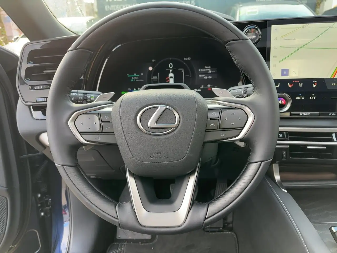 Lexus RX 450h RX 450 h+ E-FOUR Luxury Line *Panorama* 11