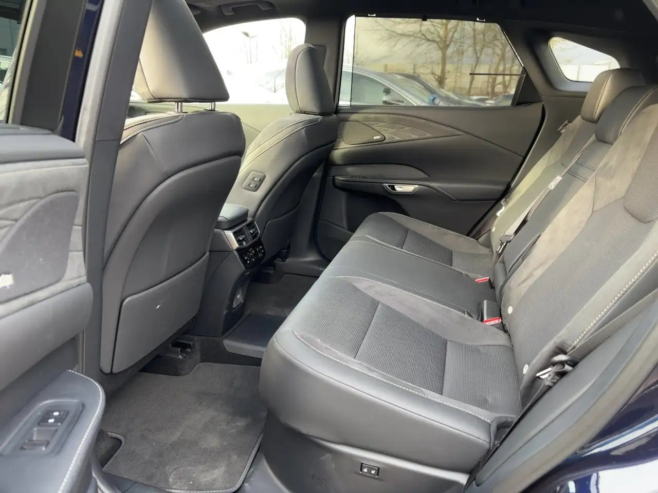 Lexus RX 450h RX 450 h+ E-FOUR Luxury Line *Panorama* 9