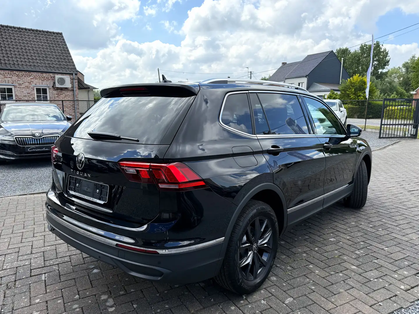 Volkswagen Tiguan Allspace 1.5 TSI Life Business OPF DSG Camera, Lane Assist. Noir - 2