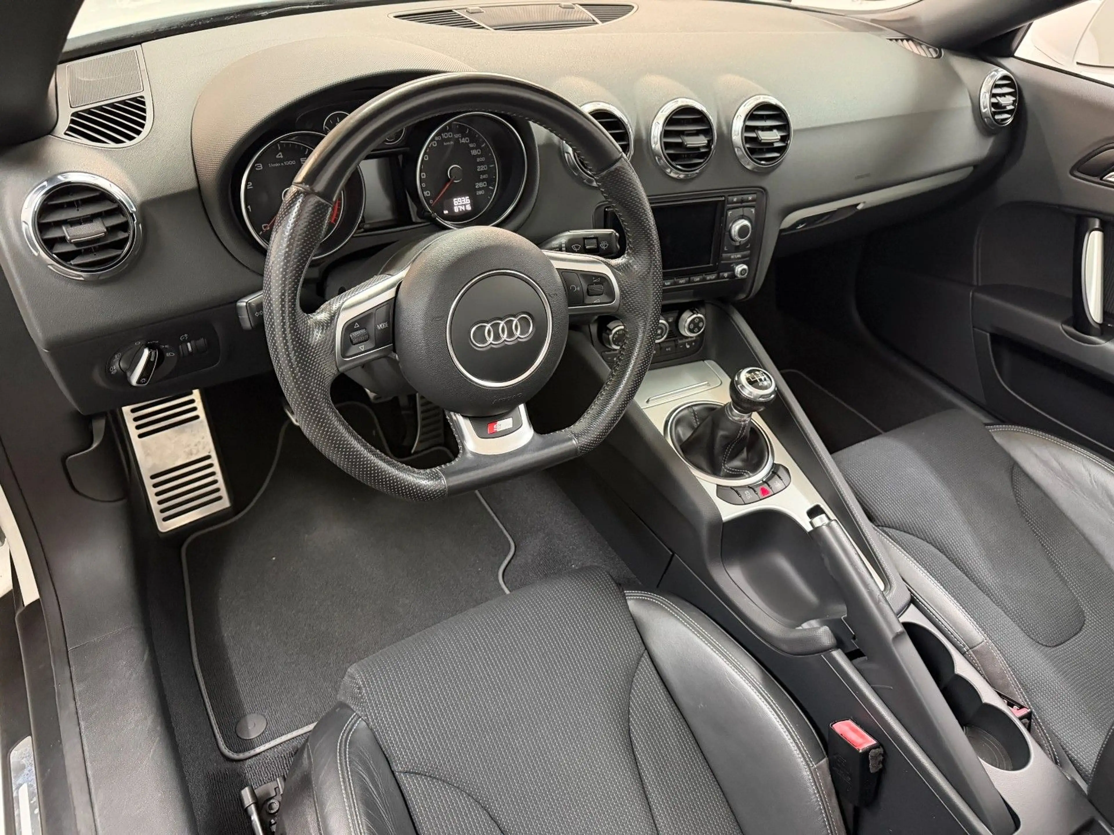 Audi TT 1.8 TFSI Roadster S line Sport + Service NEU — photo 12