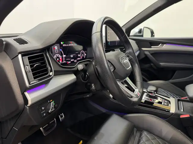 Audi SQ5 view 14