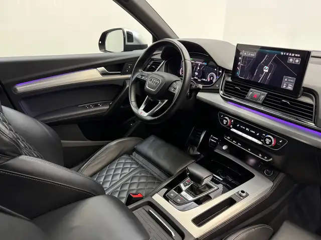 Audi SQ5 view 17