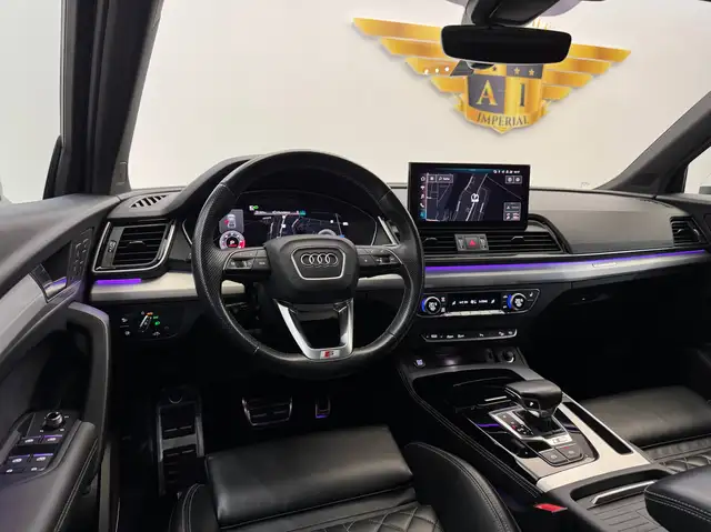Audi SQ5 view 26