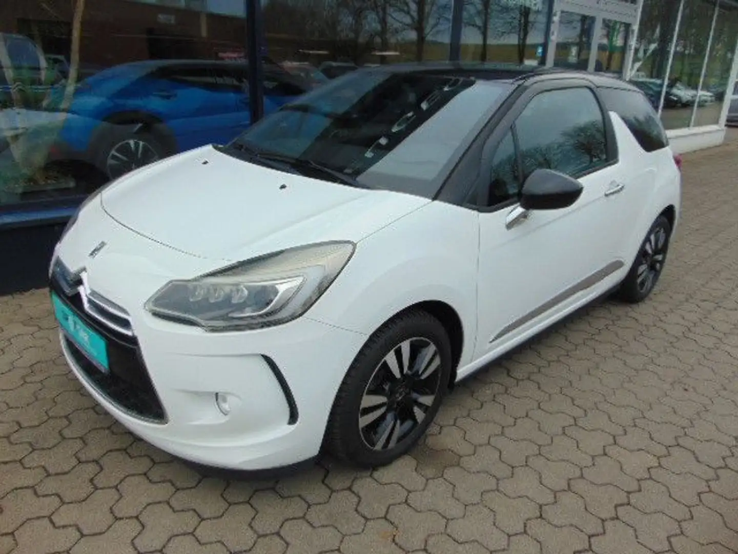 Citroen DS3 SoChic Blanc - 2