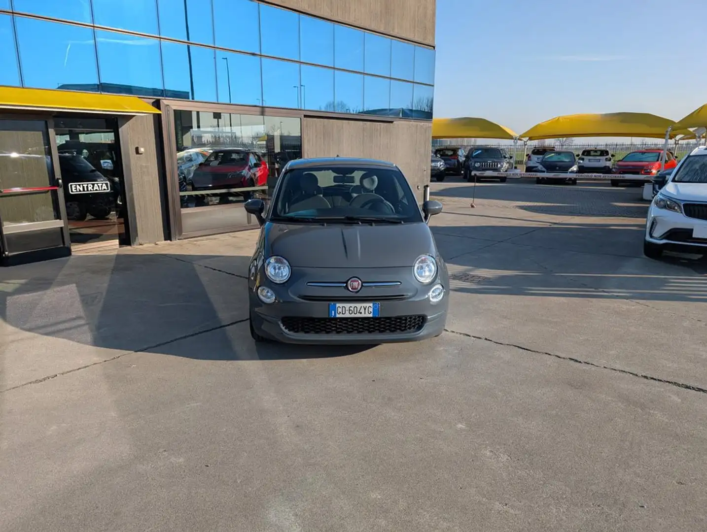 Fiat 500 1.0 hybrid Pop 70cv Aziendale OK NEOPATENTATI Grigio - 2