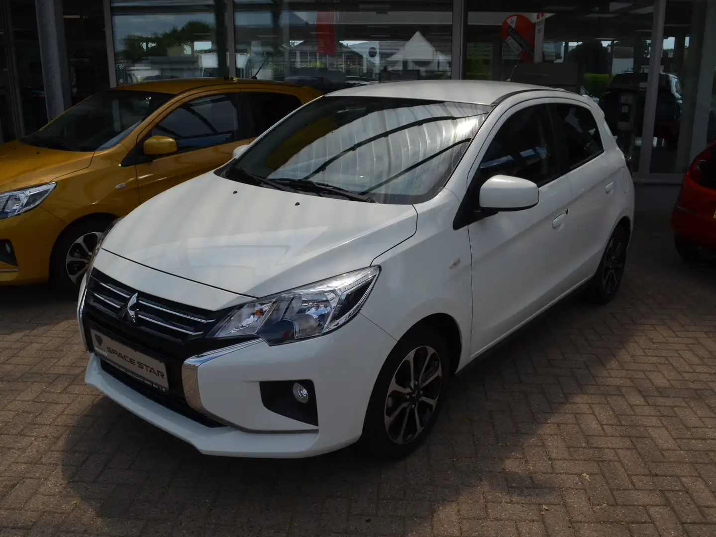 Mitsubishi Space Star Select+ Weiß - 1