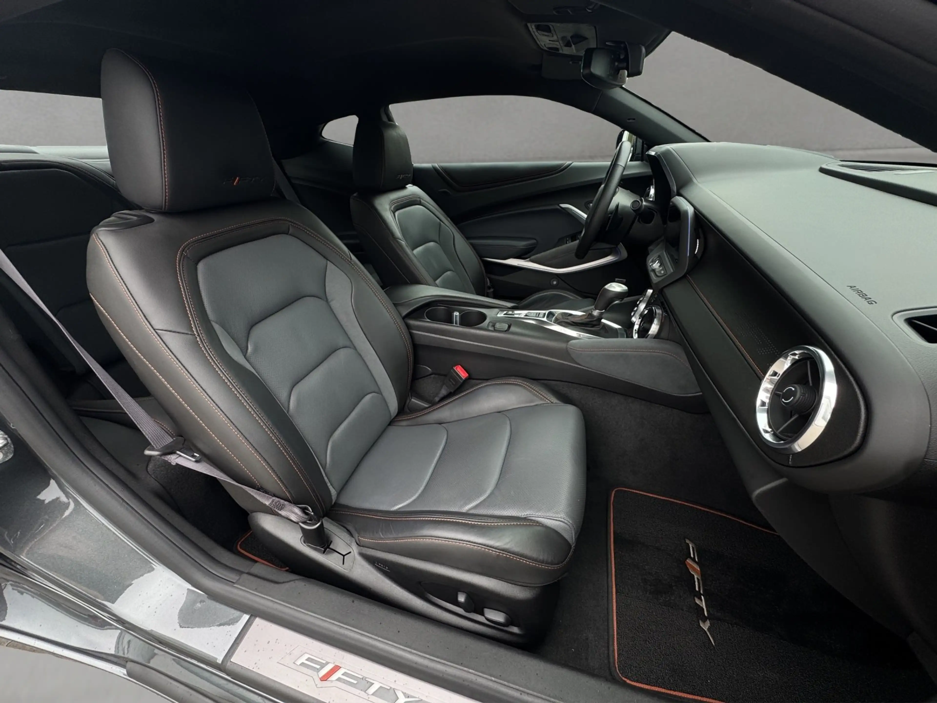 Chevrolet Camaro Coupe FIFTY V8 6.2 Aut./TEMPOMAT/XENON/ — photo 7