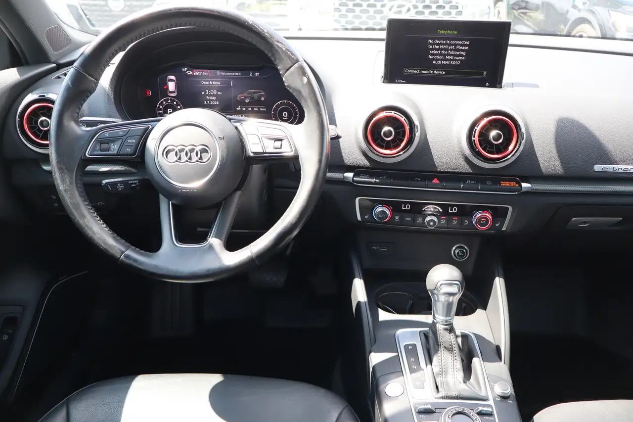 Audi A3 photo Audi A3