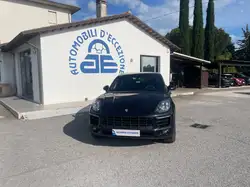 Porsche Macan Nero Metallizzato Pelle parziale Nero 2015