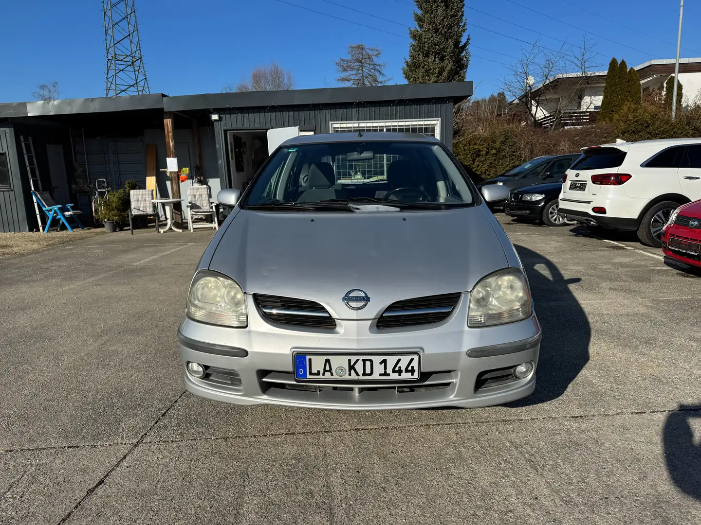 Nissan Almera Tino Acenta plus Hagel ! Grijs - 2