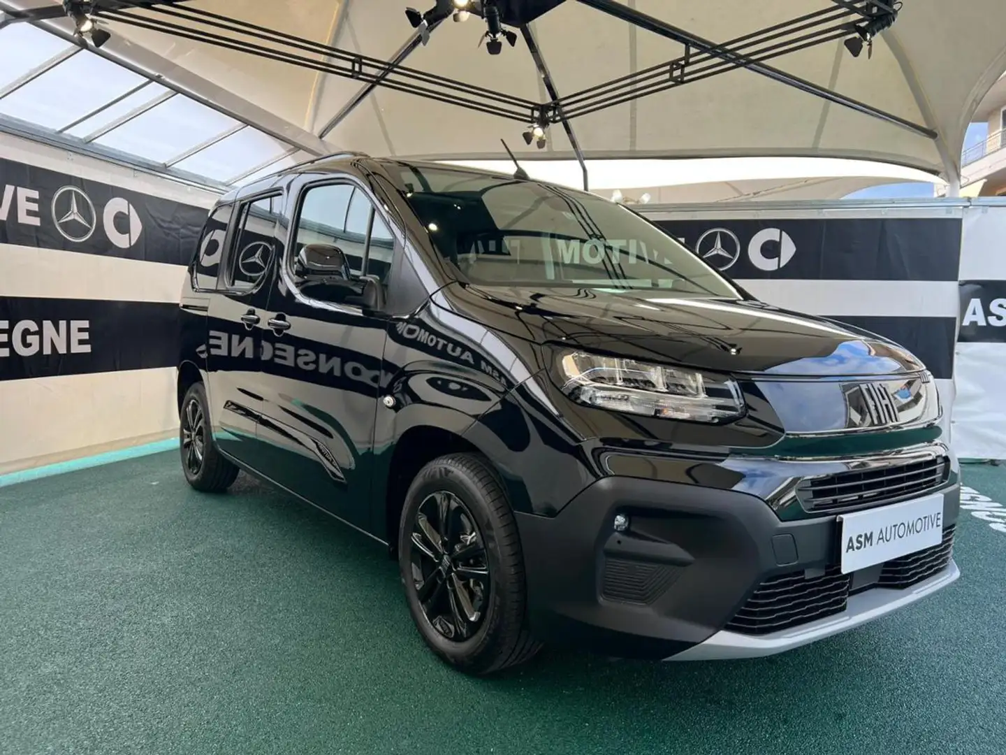 Fiat Doblo Doblò 1.5 BlueHdi 130 CV PC IVA ESCLUSA Nero - 1