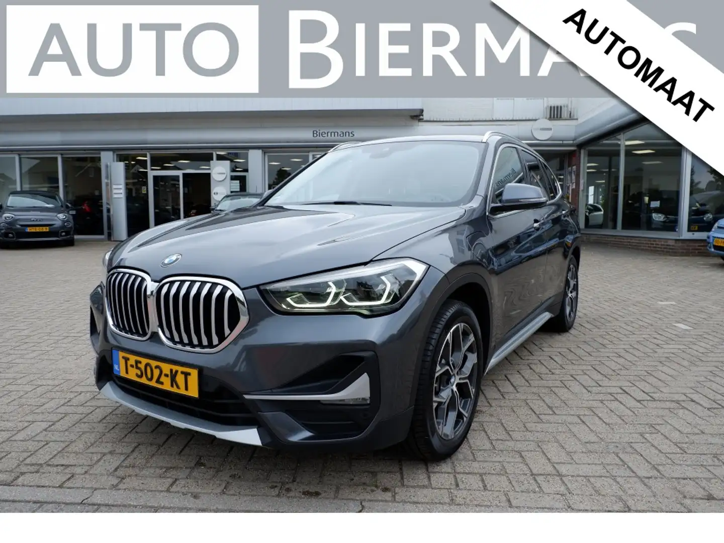 BMW X1 xDrive25e High Exec. / 18inch / Leder/ INCL. 12 ma Grijs - 1