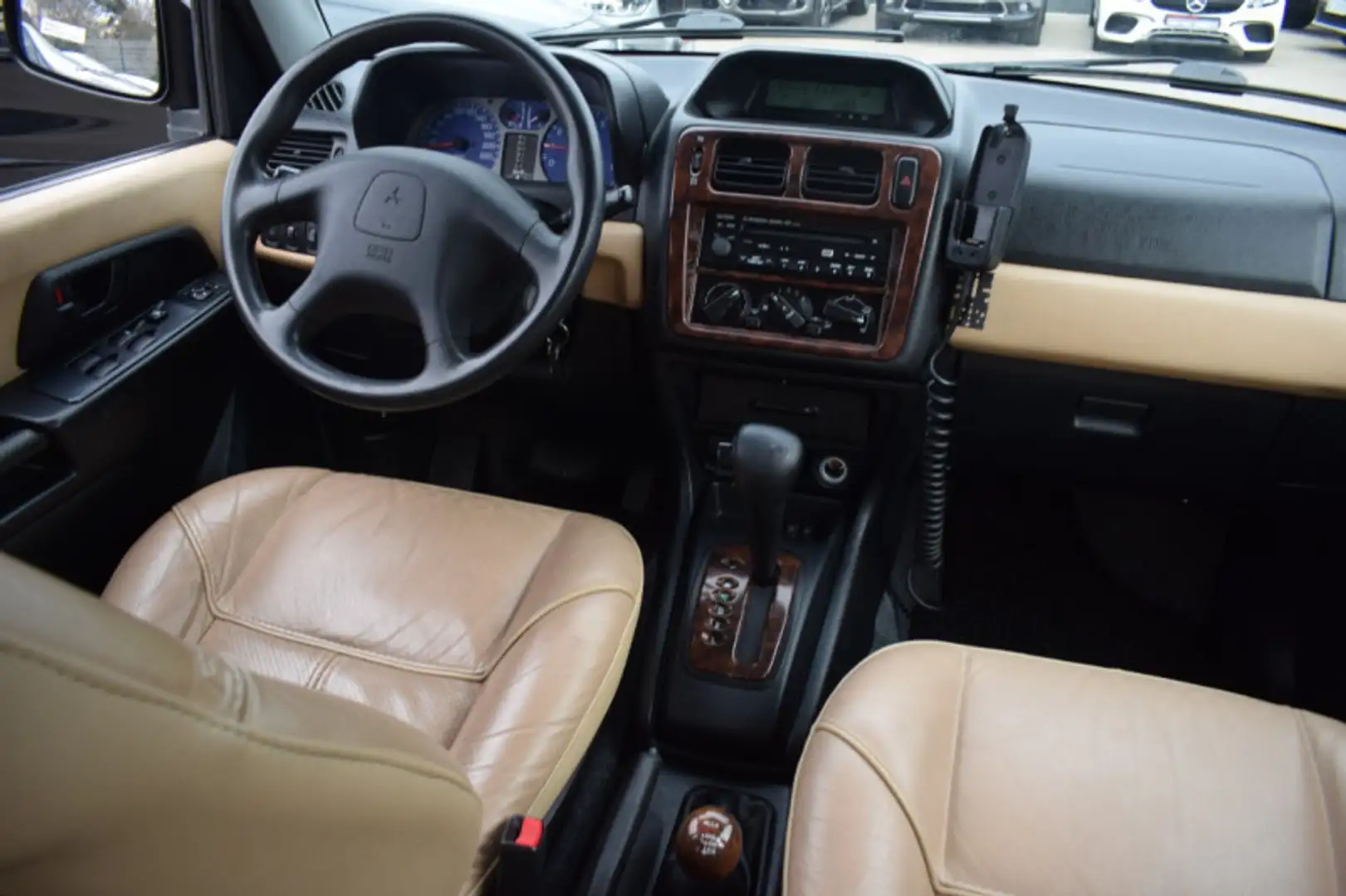 Mitsubishi Pajero Pinin 2.0 GDI129 ELEGANCE BA 5P Noir - 2