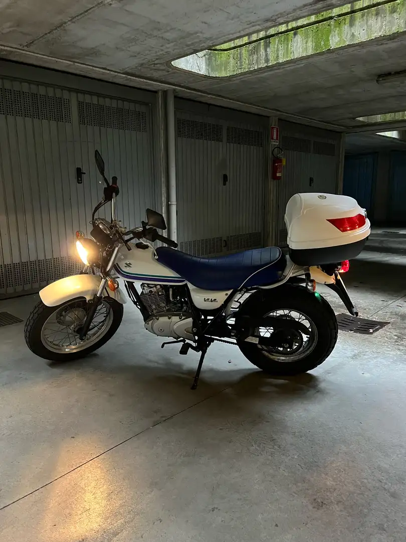 Suzuki VanVan 125 - 1