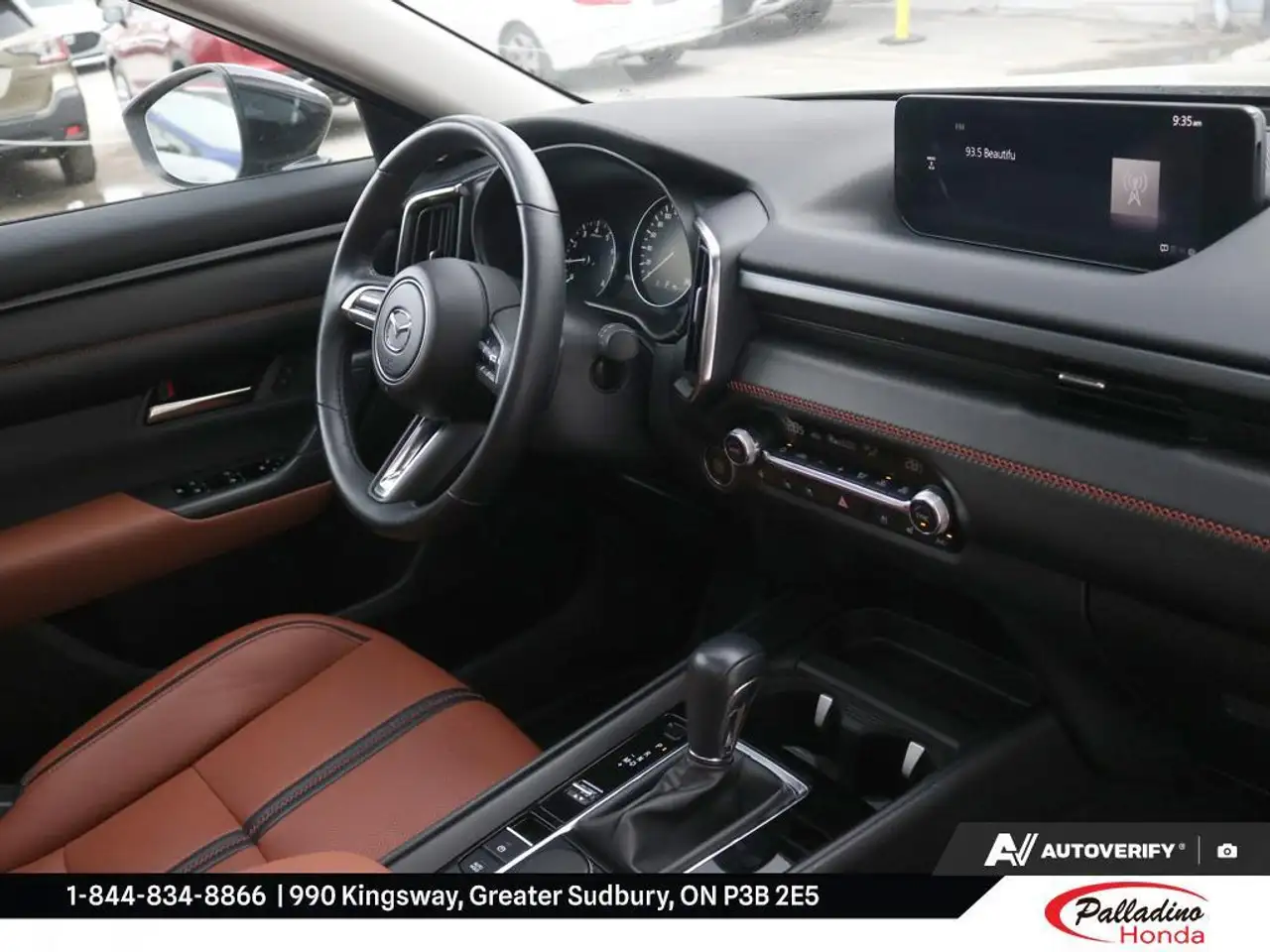 Mazda CX-50 снимка Mazda CX-50