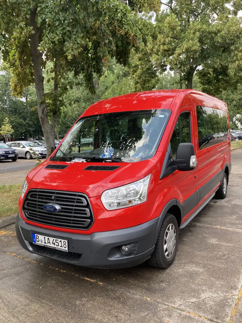 Ford Transit Bus Rojo - 2