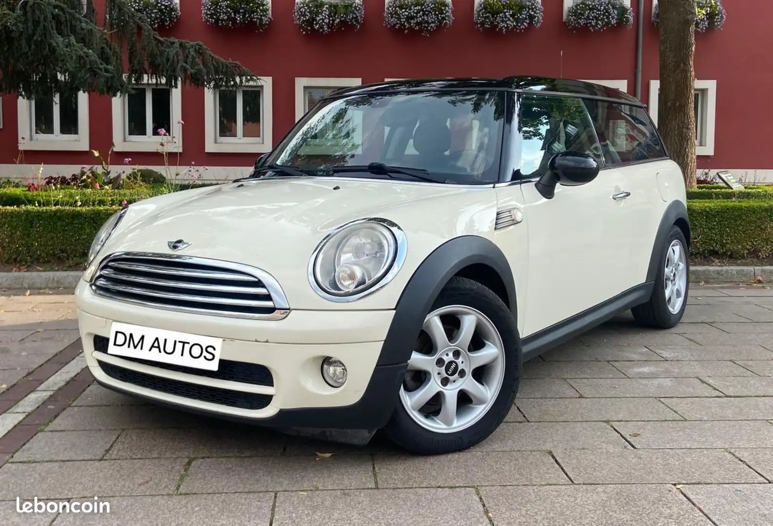MINI Cooper Clubman 1.6 d 110ch Blanc - 1