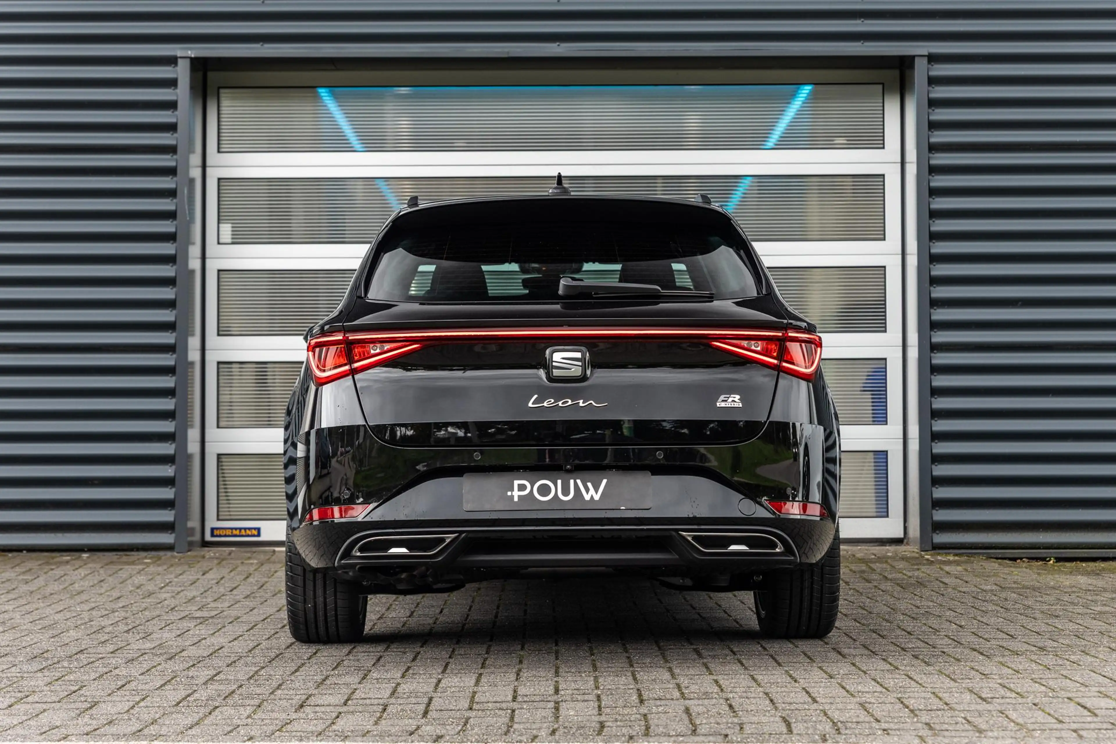 SEAT Leon e-Hybrid Sportstourer 1.5 TSI 204pk FR Business | 18" Velge — photo 15