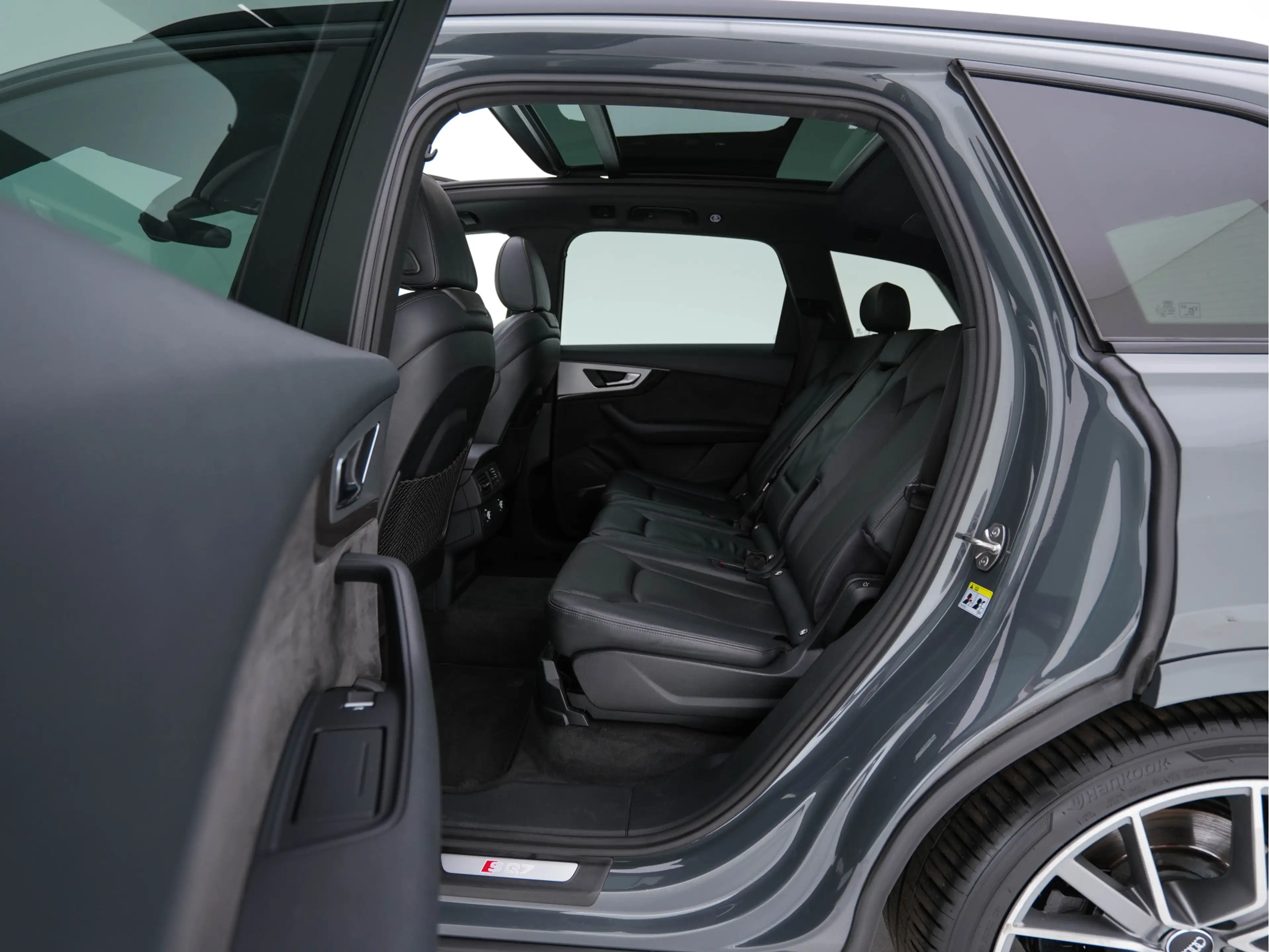 Audi SQ7 4.0 TDI Quattro Pro Line + Aut. *PANO | LEATHER | — photo 9
