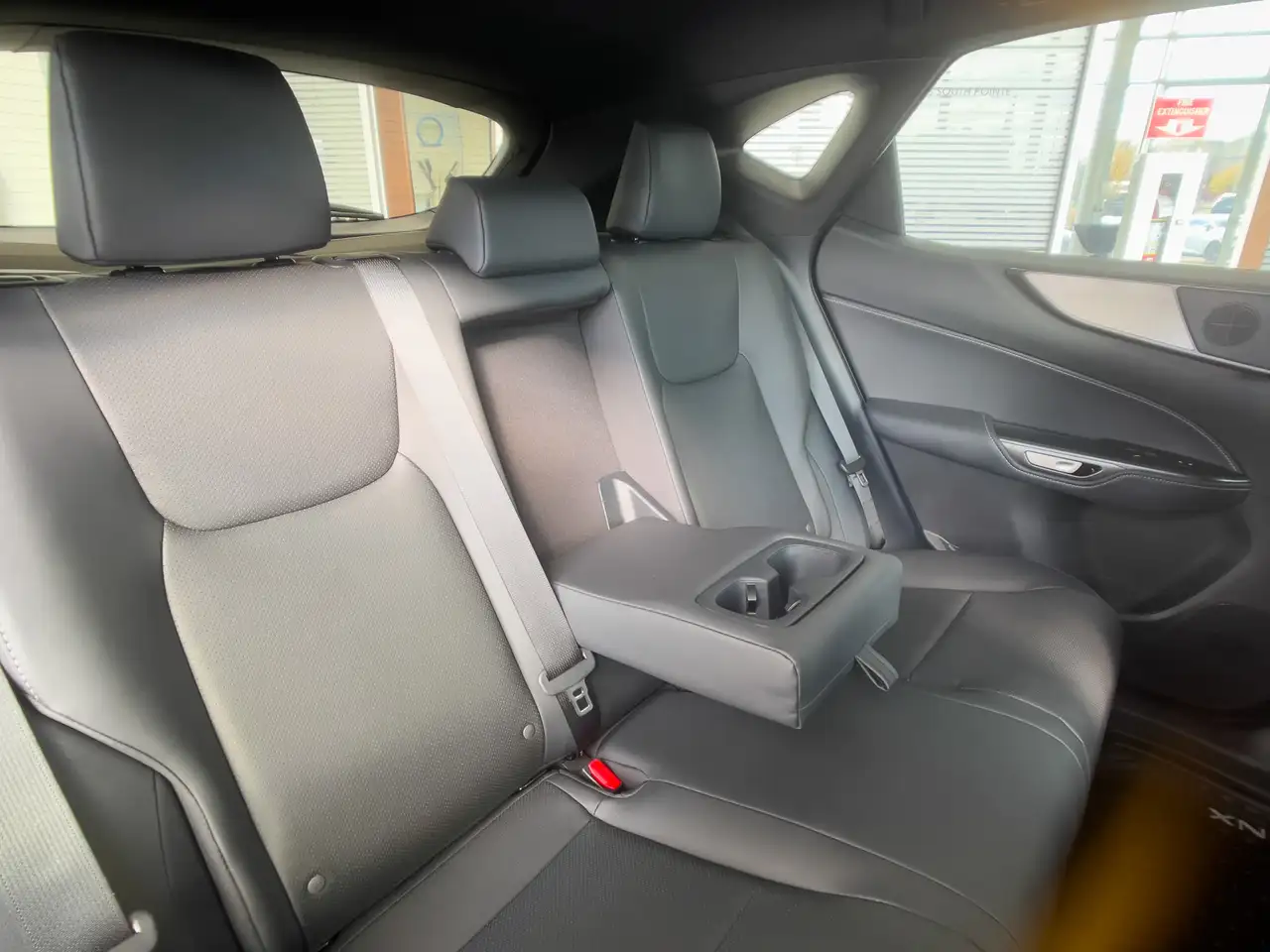 Lexus NX снимка Lexus NX
