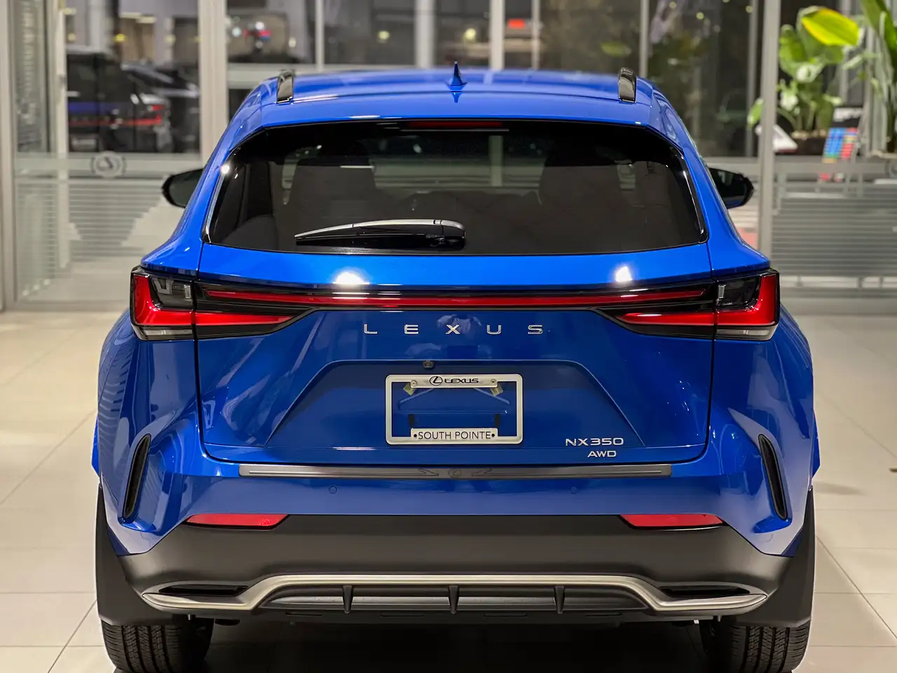 Lexus NX снимка Lexus NX