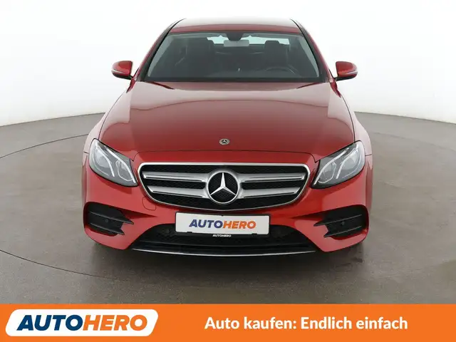 Mercedes-Benz E-Class view 9